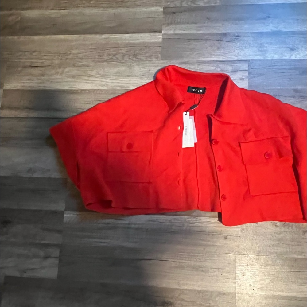 Women’s Shop ICCON Bright Red Cropped Top